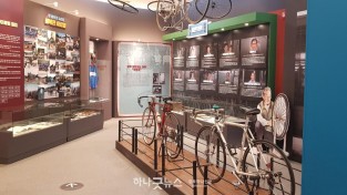 [상주자전거박물관] 두 바퀴로 달려온 행복한 사람들 기획전시회 개최.jpg