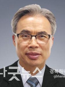 영주남산교회 김정렬 목사님.jpg