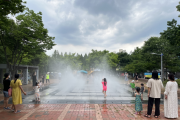 경산 ‘신대부적 1어린이공원’ 5일부터 바닥분수 가동 개시